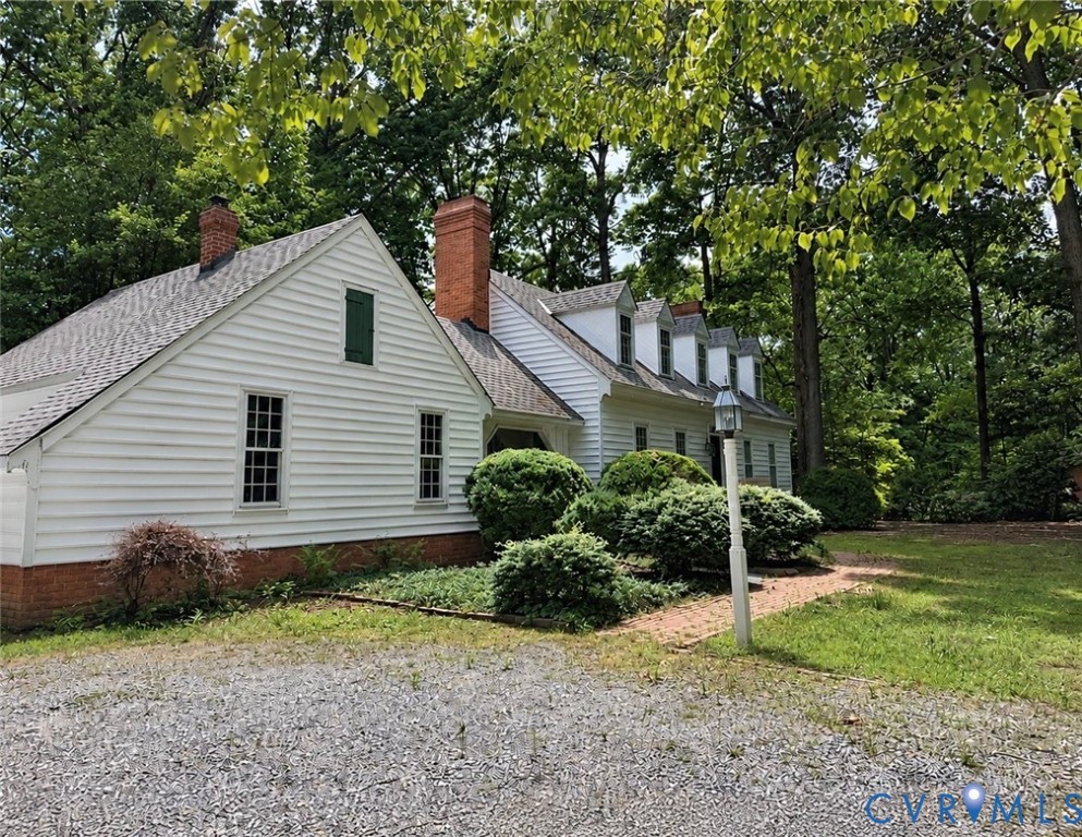 12701 Old Chestnut Circle