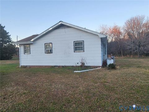 Tiny photo for 1922 Cobham Wharf Road, Surry, VA 23883 (MLS # 2605291)