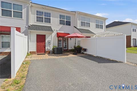 Tiny photo for 8104 Stony River Place, Mechanicsville, VA 23111 (MLS # 2622091)