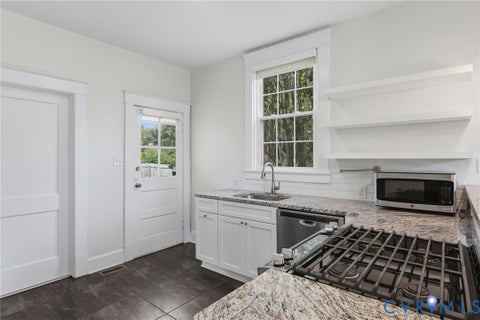 Tiny photo for 2900 Seminary Avenue, Richmond, VA 23220 (MLS # 2626687)