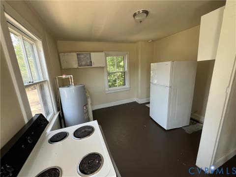 Tiny photo for 927 Farmer Street, Petersburg, VA 23803 (MLS # 2621772)