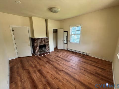 Tiny photo for 927 Farmer Street, Petersburg, VA 23803 (MLS # 2621772)