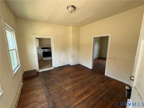 Tiny photo for 927 Farmer Street, Petersburg, VA 23803 (MLS # 2621772)