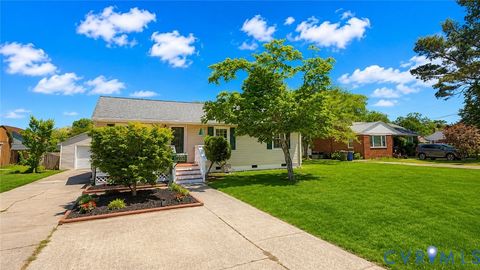 Tiny photo for 570 Harpersville Road, Newport News, VA 23601 (MLS # 2613331)