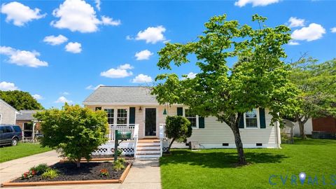 Photo of 570 Harpersville Road, Newport News, VA 23601 (MLS # 2613331)