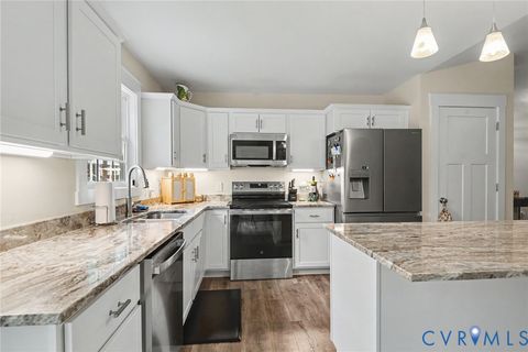 Tiny photo for 1918 Essex Mill Road, Dunnsville, VA 22454 (MLS # 2617697)