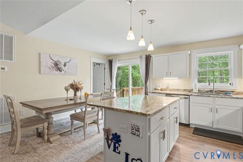 Tiny photo for 1918 Essex Mill Road, Dunnsville, VA 22454 (MLS # 2617697)