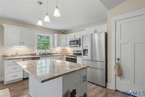 Tiny photo for 1918 Essex Mill Road, Dunnsville, VA 22454 (MLS # 2617697)