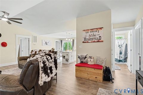 Tiny photo for 1918 Essex Mill Road, Dunnsville, VA 22454 (MLS # 2617697)