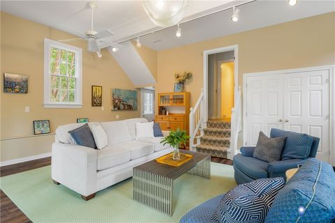Tiny photo for 6 E Lower Tuckahoe Road, Richmond, VA 23238 (MLS # 2614196)