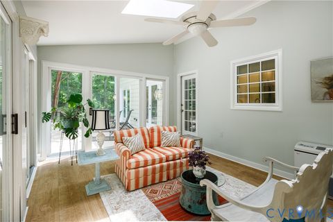 Tiny photo for 6 E Lower Tuckahoe Road, Richmond, VA 23238 (MLS # 2614196)