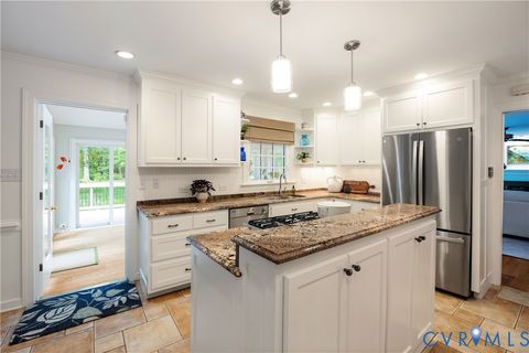 Tiny photo for 6 E Lower Tuckahoe Road, Richmond, VA 23238 (MLS # 2614196)