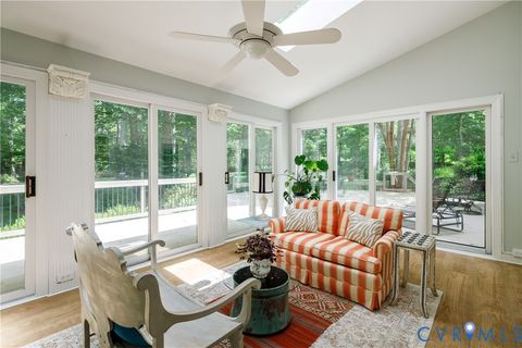 Tiny photo for 6 E Lower Tuckahoe Road, Richmond, VA 23238 (MLS # 2614196)