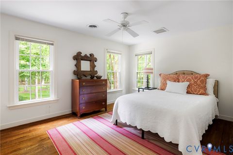 Tiny photo for 6 E Lower Tuckahoe Road, Richmond, VA 23238 (MLS # 2614196)