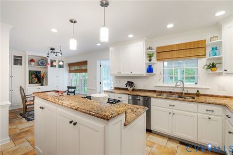 Tiny photo for 6 E Lower Tuckahoe Road, Richmond, VA 23238 (MLS # 2614196)