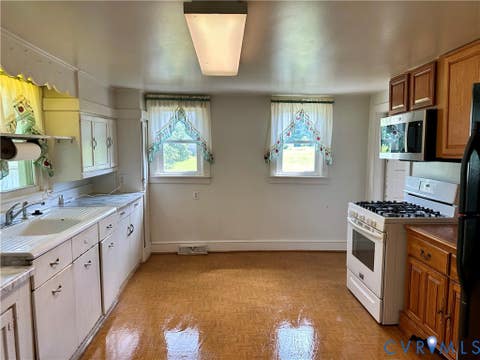 Tiny photo for 958 Old Louisa Road, Gordonsville, VA 22942 (MLS # 2622094)