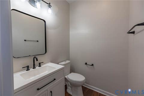 Tiny photo for 115 Pine Street, Petersburg, VA 23803 (MLS # 2622368)