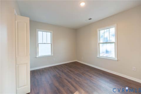 Tiny photo for 115 Pine Street, Petersburg, VA 23803 (MLS # 2622368)