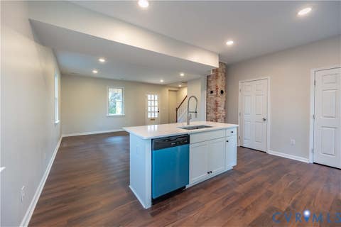 Tiny photo for 115 Pine Street, Petersburg, VA 23803 (MLS # 2622368)