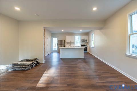 Tiny photo for 115 Pine Street, Petersburg, VA 23803 (MLS # 2622368)