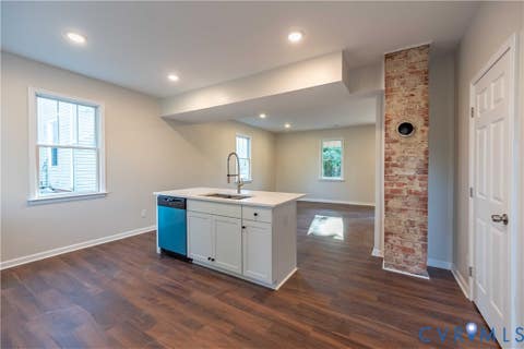 Tiny photo for 115 Pine Street, Petersburg, VA 23803 (MLS # 2622368)