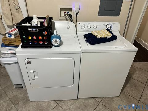 Tiny photo for 2108 Parkwood Avenue, Richmond, VA 23220 (MLS # 2612844)