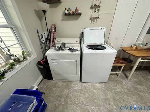 Tiny photo for 2108 Parkwood Avenue, Richmond, VA 23220 (MLS # 2612844)