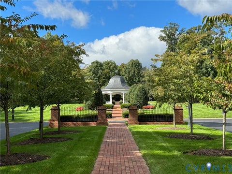 Tiny photo for 7 E Square Lane, Richmond, VA 23238 (MLS # 2621829)