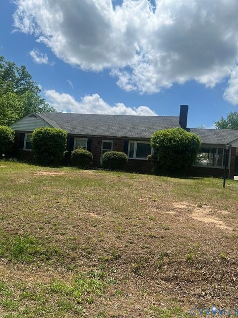 Photo of 311 Fifth Street, Blackstone, VA 23824 (MLS # 2611560)