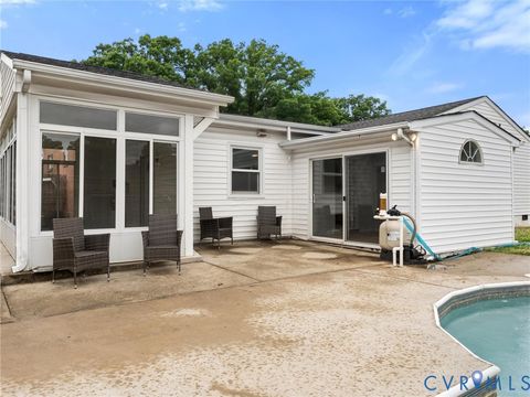 Tiny photo for 3109 Holly Avenue, Colonial Heights, VA 23834 (MLS # 2613181)