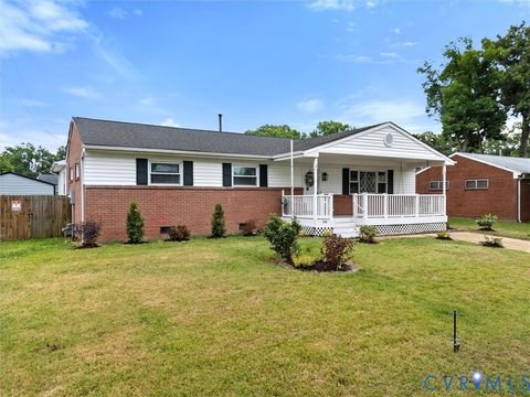 Tiny photo for 3109 Holly Avenue, Colonial Heights, VA 23834 (MLS # 2613181)