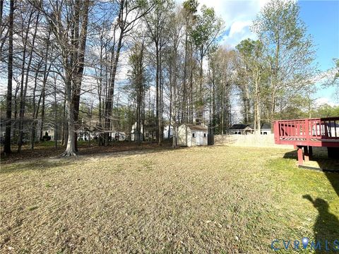 Tiny photo for 326 Wilmer Avenue, Richmond, VA 23227 (MLS # 2607187)