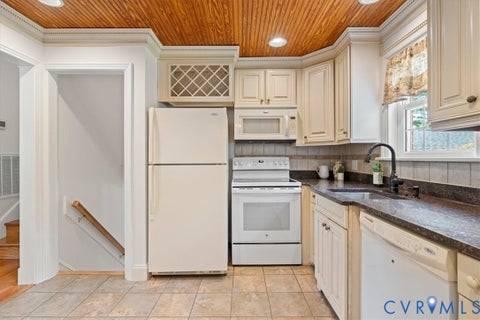 Tiny photo for 1008 Westham Parkway, Henrico, VA 23229 (MLS # 2626349)