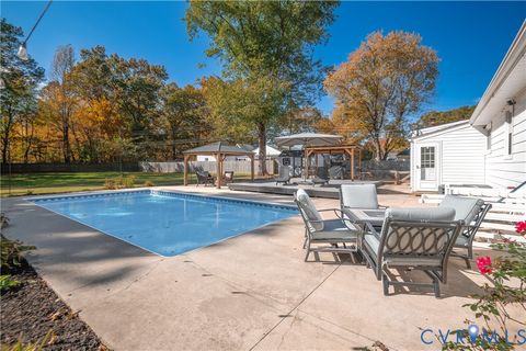 Tiny photo for 201 Huger Court, Sandston, VA 23150 (MLS # 2529465)