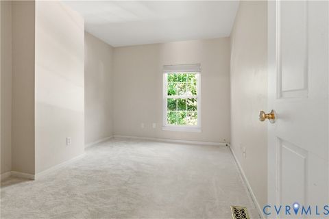 Tiny photo for 46 Skipwith Green Circle, Henrico, VA 23294 (MLS # 2617277)