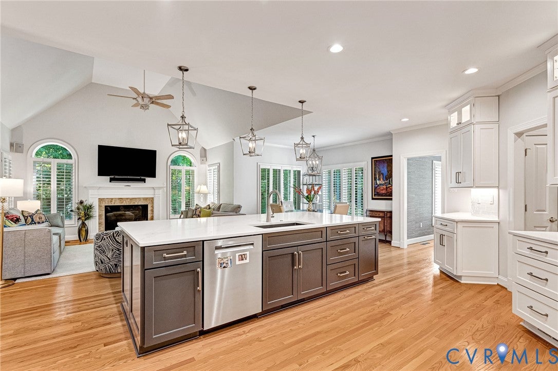 11412 Bell Tower Court