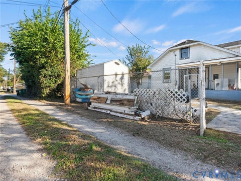 Tiny photo for 124 Suffolk Avenue, Colonial Heights, VA 23834 (MLS # 2628228)