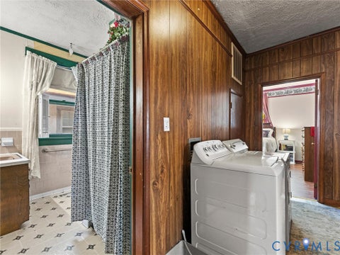 Tiny photo for 124 Suffolk Avenue, Colonial Heights, VA 23834 (MLS # 2628228)