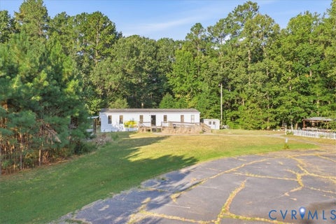 Tiny photo for 4015 Harpers Road, Mc Kenney, VA 23872 (MLS # 2625054)