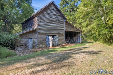 Tiny photo for 4015 Harpers Road, Mc Kenney, VA 23872 (MLS # 2625054)