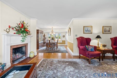 Tiny photo for 701 Fourth Avenue, Farmville, VA 23901 (MLS # 2617911)