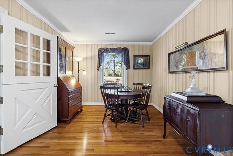 Tiny photo for 701 Fourth Avenue, Farmville, VA 23901 (MLS # 2617911)