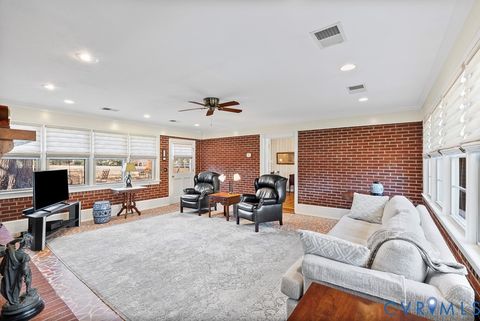 Tiny photo for 701 Fourth Avenue, Farmville, VA 23901 (MLS # 2617911)