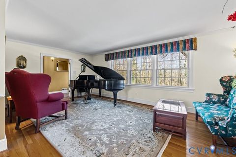 Tiny photo for 701 Fourth Avenue, Farmville, VA 23901 (MLS # 2617911)