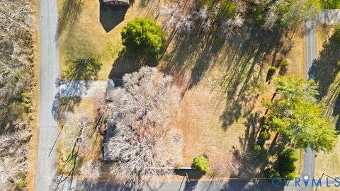 Tiny photo for 701 Fourth Avenue, Farmville, VA 23901 (MLS # 2617911)