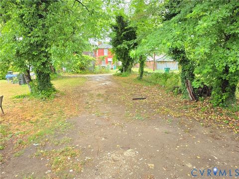 Tiny photo for 2102 5th Avenue, Richmond, VA 23222 (MLS # 2612638)