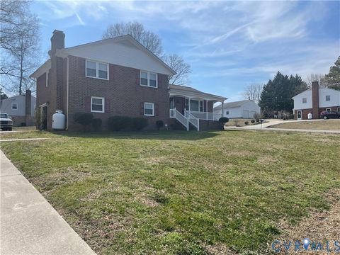 Photo of 4433 Cochise Trail, Chesterfield, VA 23237 (MLS # 2605780)