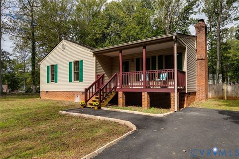 Photo of 13604 Velvet Antler Run, Midlothian, VA 23112 (MLS # 2527765)