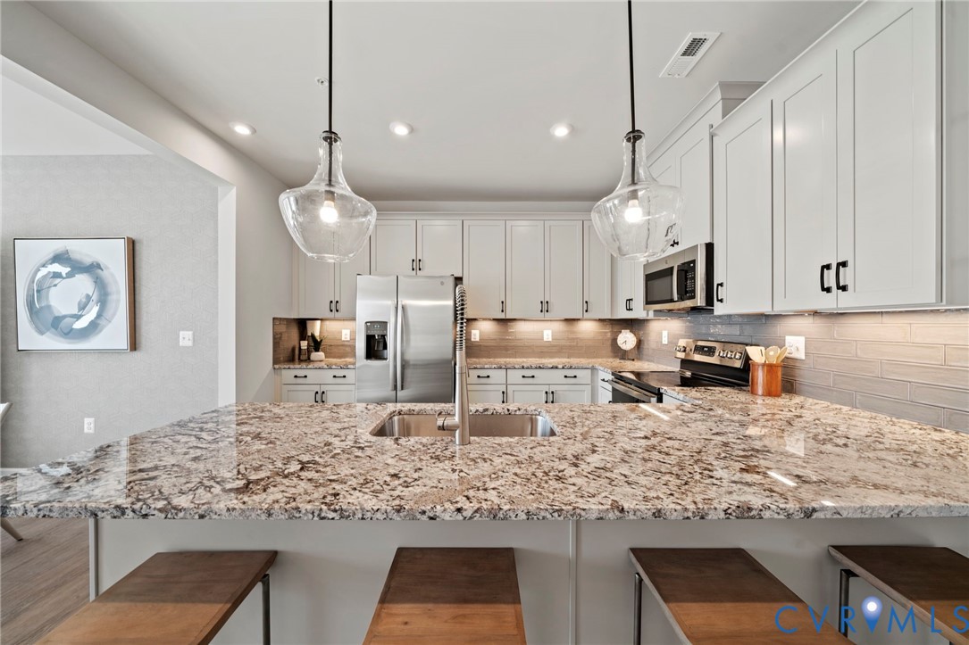 13244 Brattice Loop 2501