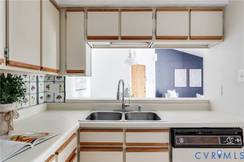 Tiny photo for 2440 Stembridge Court #L, Henrico, VA 23238 (MLS # 2625505)